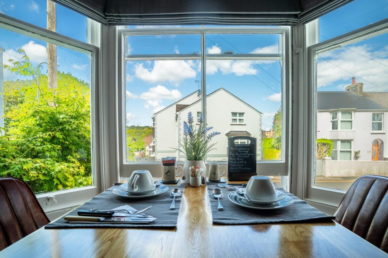 Sleepy Puffin Guest House Tenby Extérieur photo